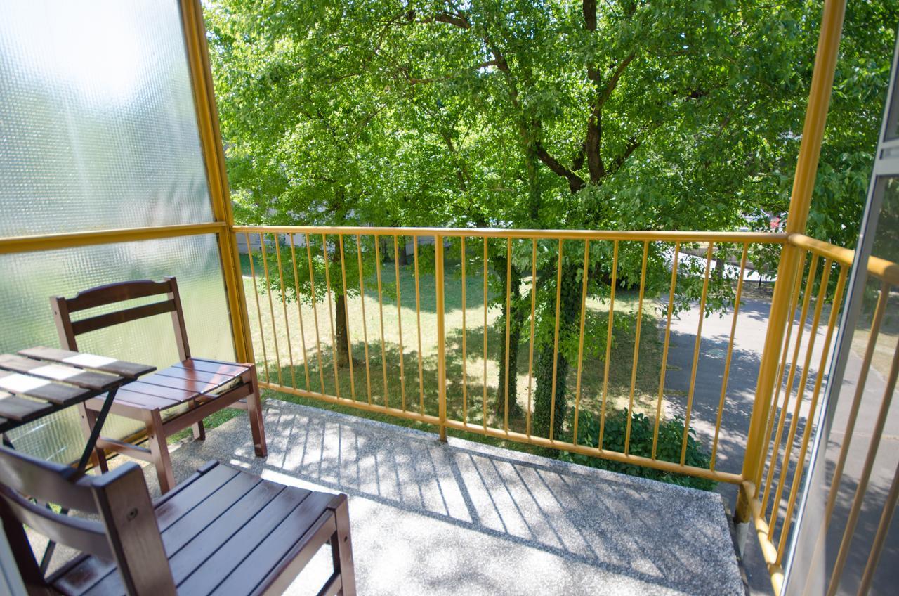 Apartment Near The Train Station Любляна Екстериор снимка