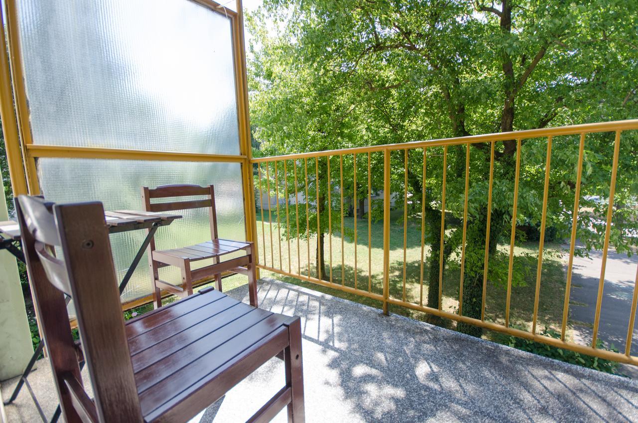Apartment Near The Train Station Любляна Екстериор снимка